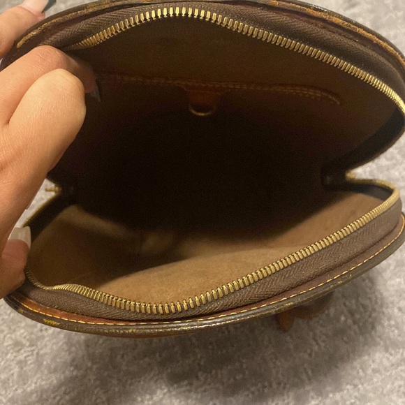 Louis Vuitton backpack - Picture 5 of 5